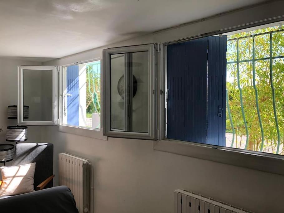Location Appartement Dans Mas Provencal Монтё Экстерьер фото