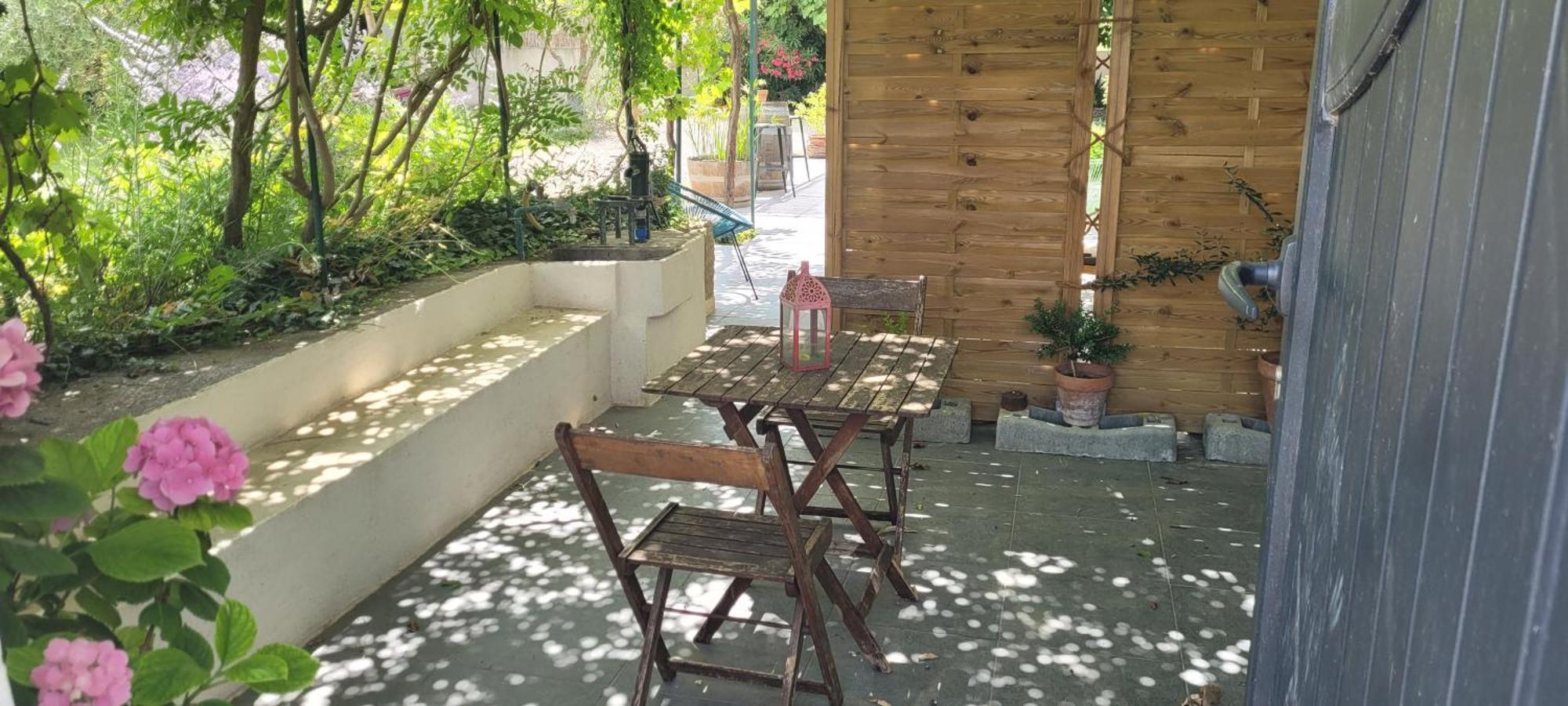 Location Appartement Dans Mas Provencal Монтё Экстерьер фото